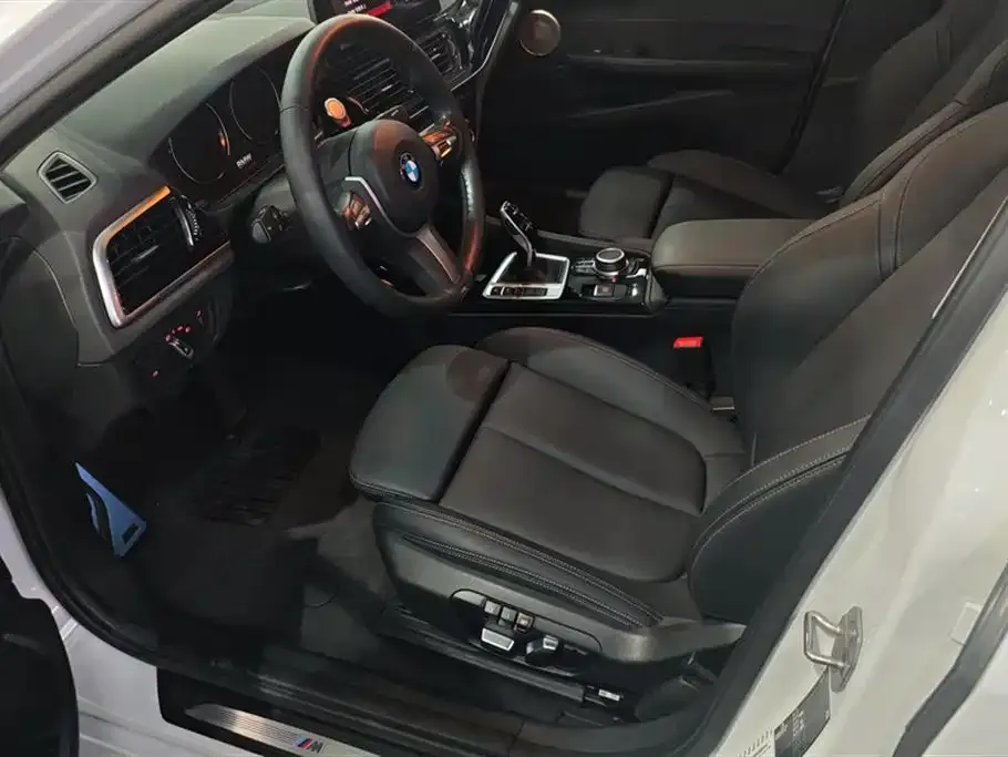 BMW 1 Series 2021 из CN, фото 7