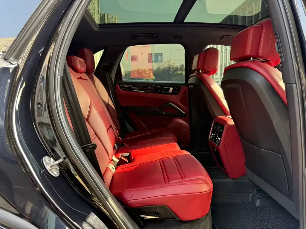 Porsche Cayenne 2021 из CN, фото 7