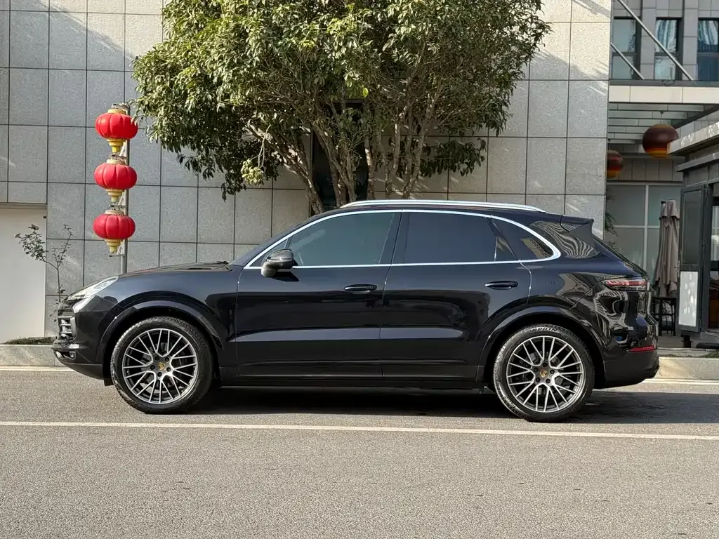 Porsche Cayenne 2021 из CN, фото 10