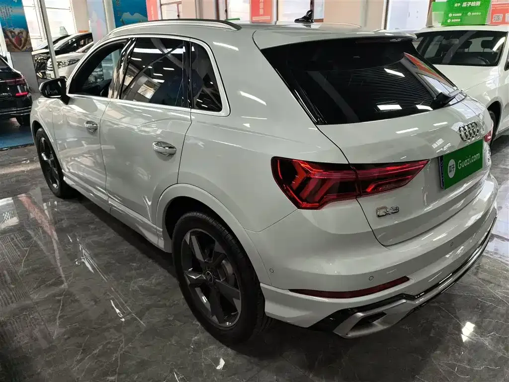 Audi Q3 2023 из CN, фото 5