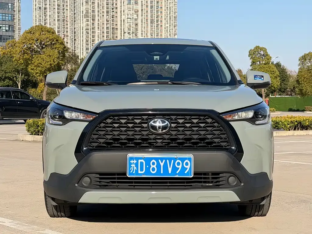 Toyota Corolla Cross 2023 из CN, фото 4