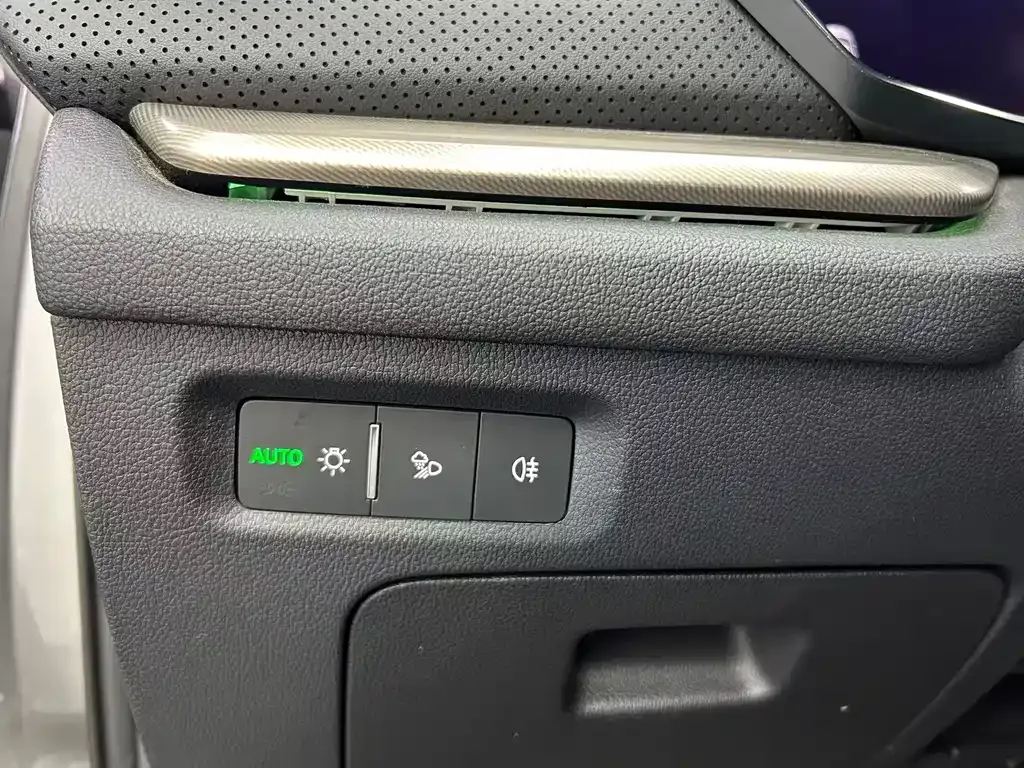 Skoda Octavia 2021 из CN, фото 10