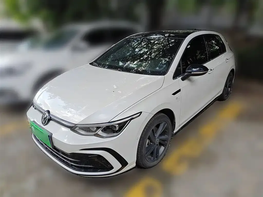 Volkswagen Golf 2022 из CN, фото 1