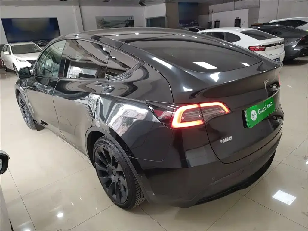 Tesla Model Y 2024 из CN, фото 10