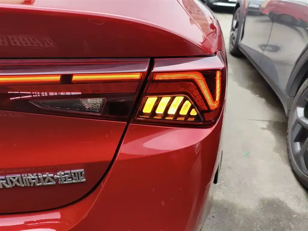 Kia K5 2021 из CN, фото 3