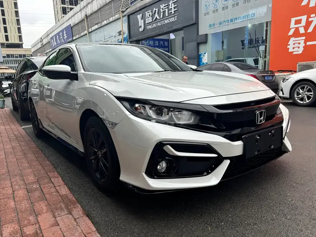 Honda Civic — фото 8