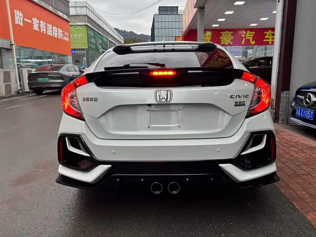 Honda Civic — фото 6