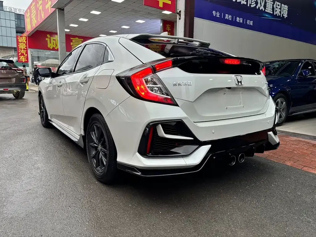 Honda Civic — фото 9