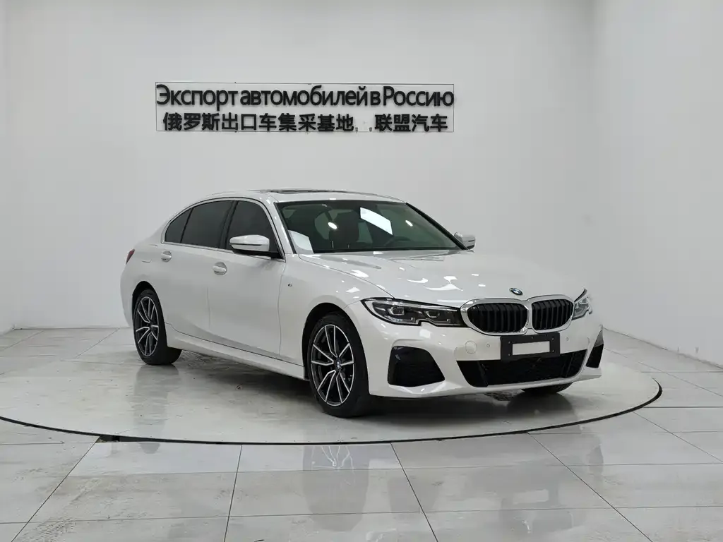 BMW 3 Series 2021 из CN, фото 2