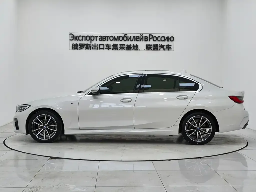 BMW 3 Series 2021 из CN, фото 4