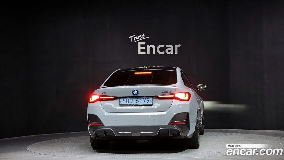 BMW i4 2024 из KR, фото 6