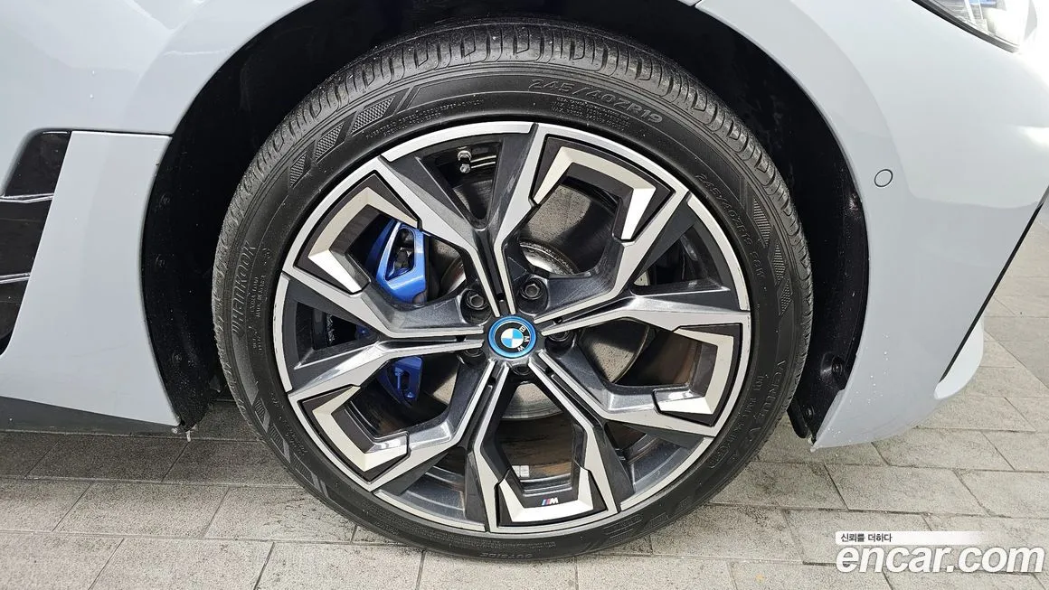 BMW i4 2024 из KR, фото 5