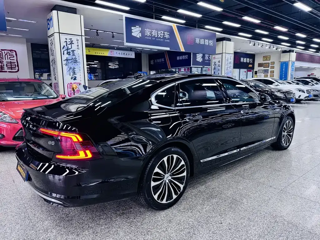 Volvo S90 2022 из CN, фото 7