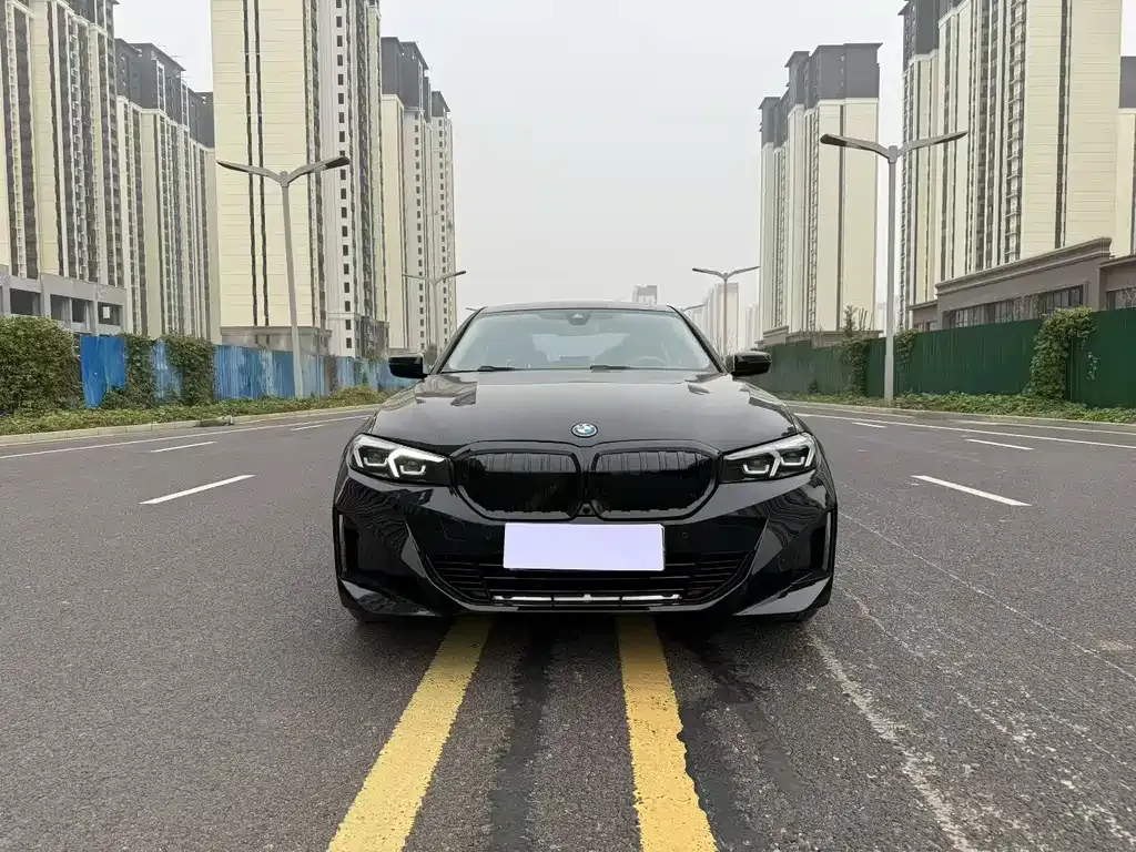 BMW i3 2023 из CN, фото 2