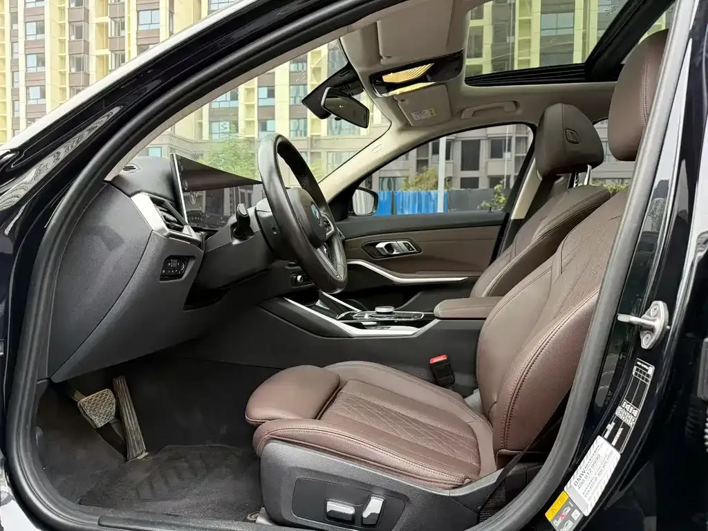 BMW i3 2023 из CN, фото 4