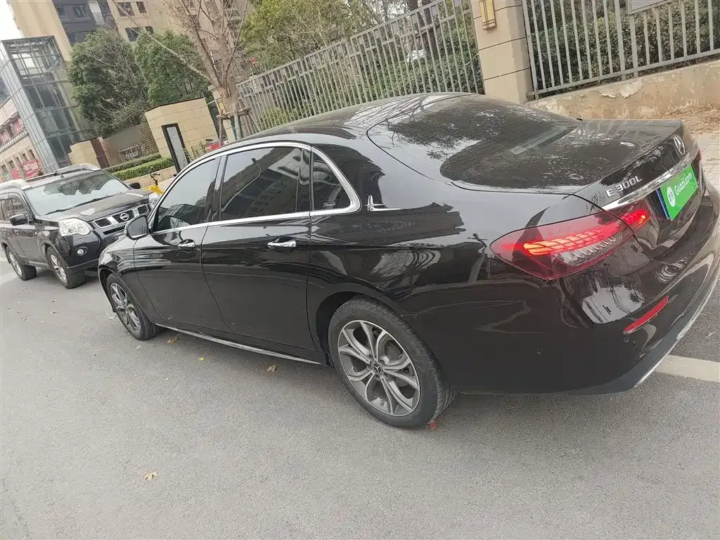 Mercedes-Benz E-Class 2023 из CN, фото 8
