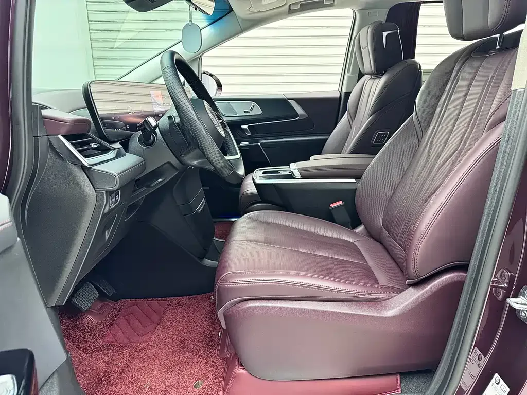 Buick Century 2024 из CN, фото 9