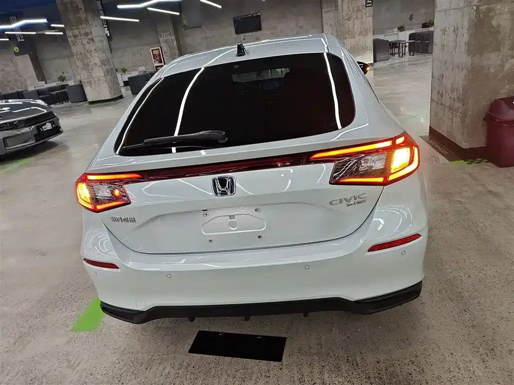 Honda Civic 2023 из CN, фото 5