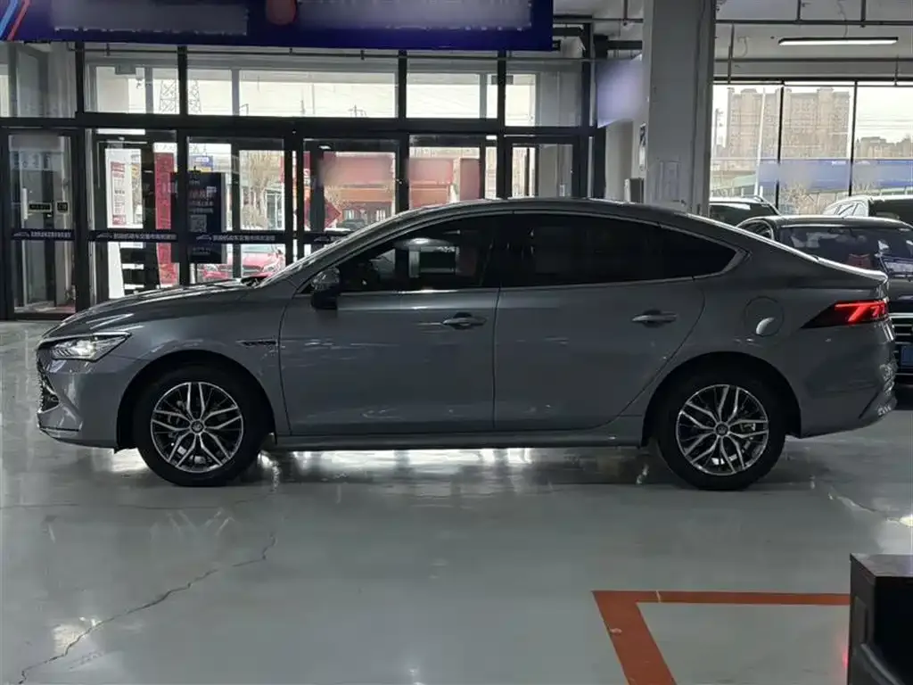 BYD Qin PLUS — фото 5