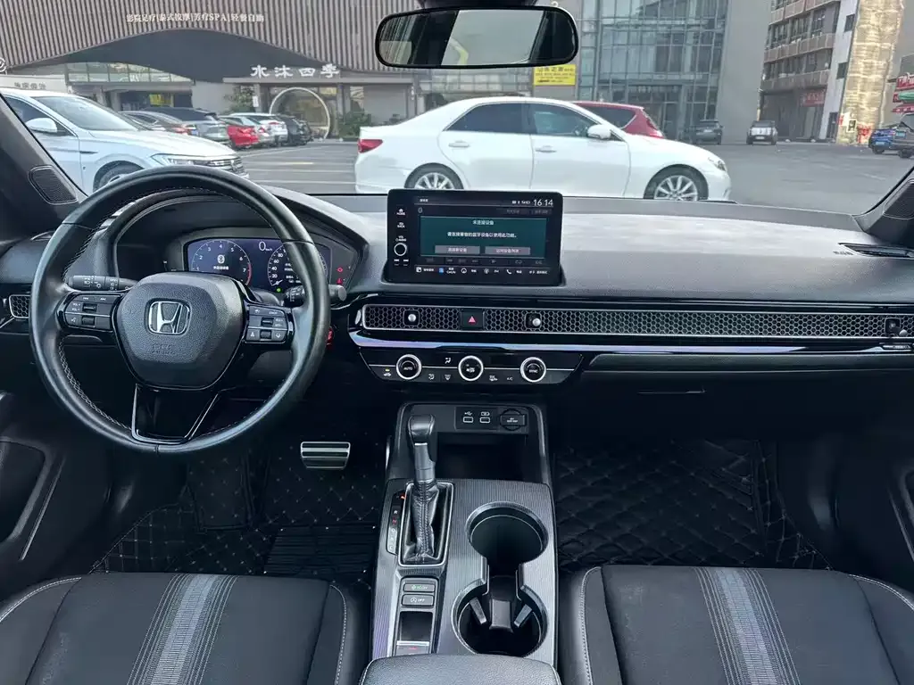 Honda Civic 2023 из CN, фото 6