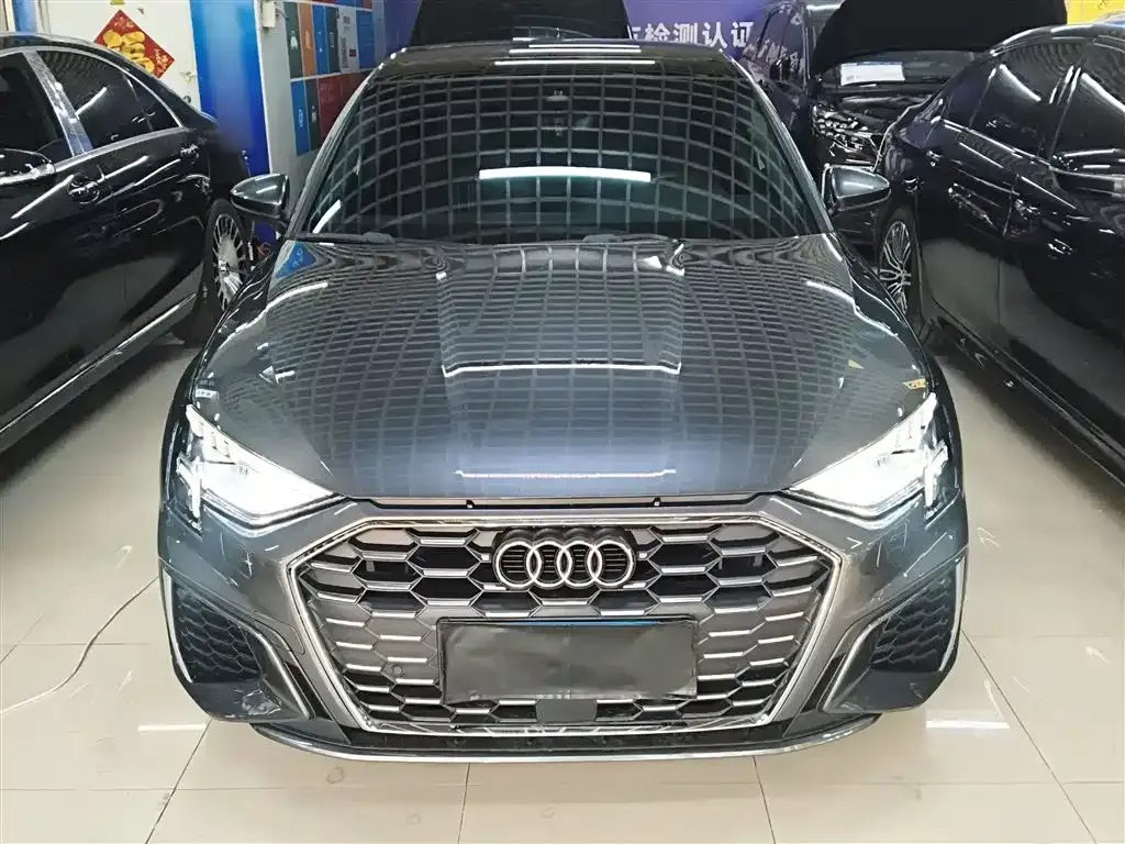 Audi A3 2022 из CN, фото 6