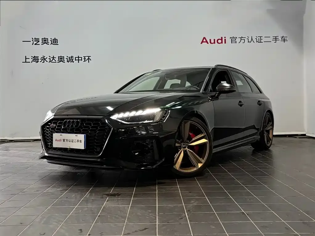 Audi RS 4 2024 из CN, фото 1