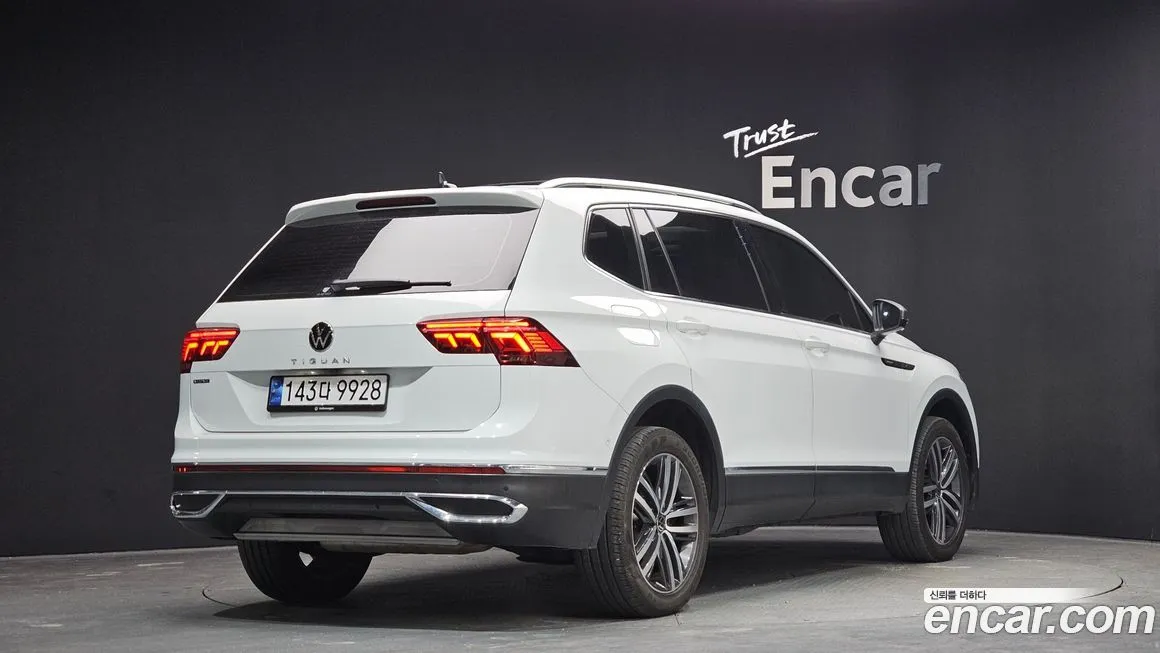 Volkswagen Tiguan 2023 из KR, фото 2