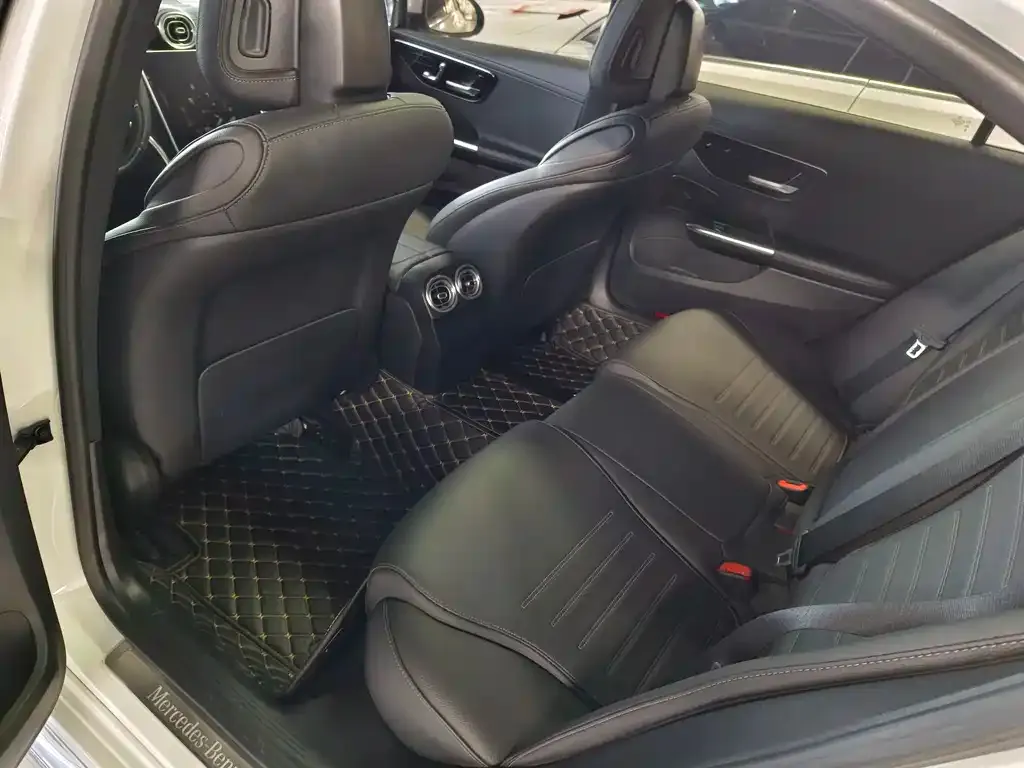 Mercedes-Benz C-Class 2023 из CN, фото 4