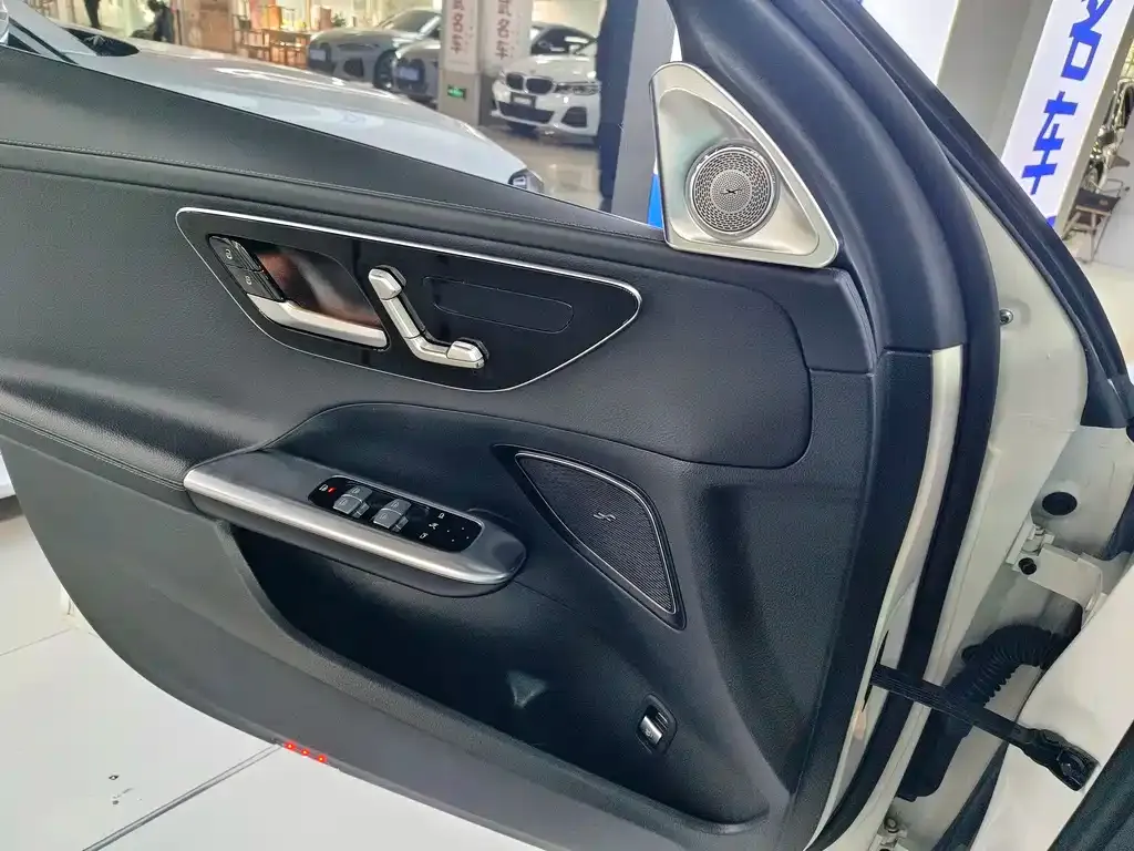 Mercedes-Benz C-Class 2023 из CN, фото 5