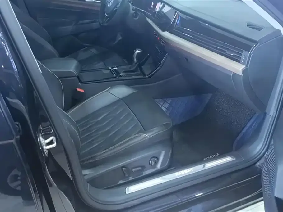 Volkswagen Passat 2021 из CN, фото 8