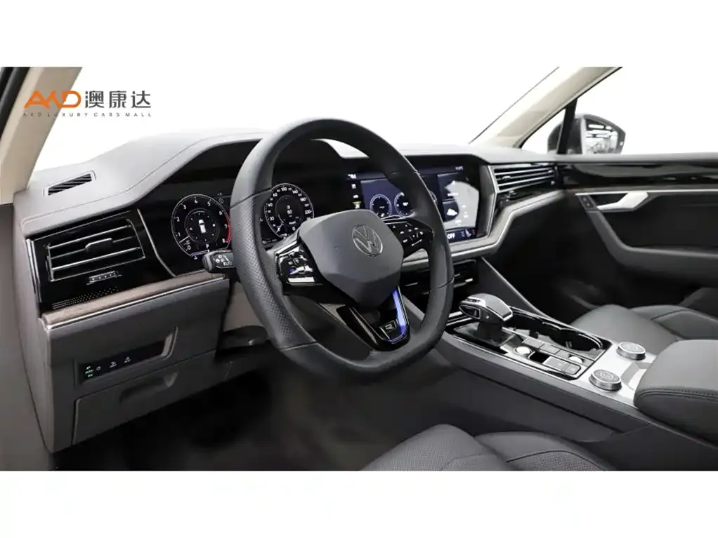 Volkswagen Touareg 2022 из CN, фото 9