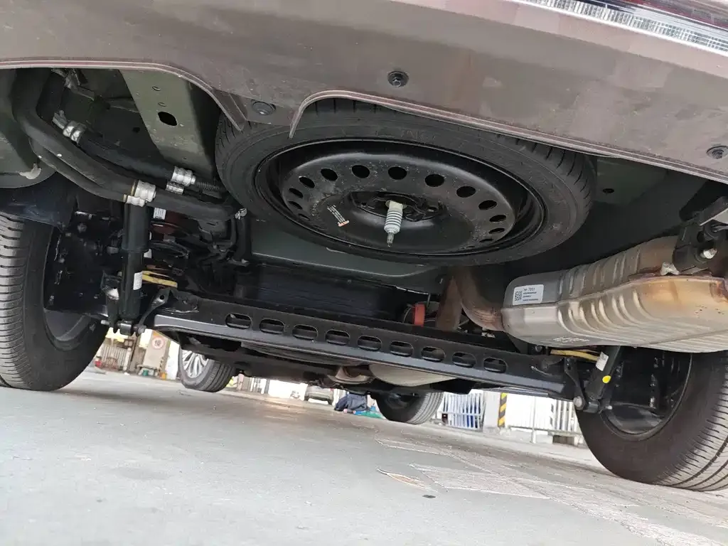 Buick GL8 2025 из CN, фото 6