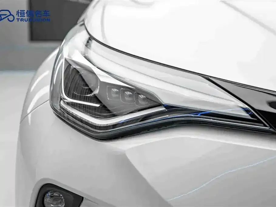 Toyota C-HR 2023 из CN, фото 7