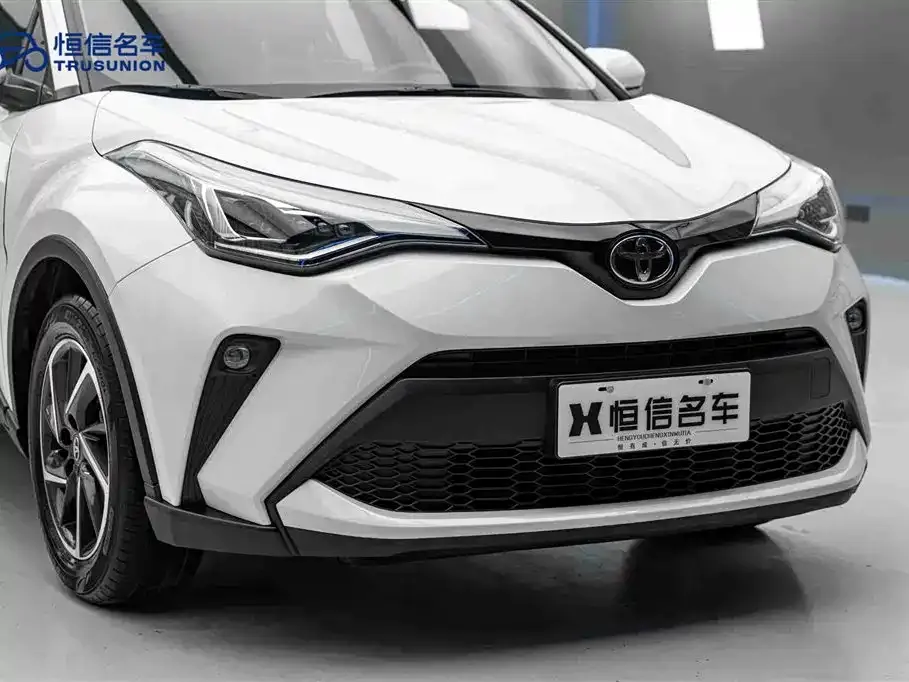 Toyota C-HR 2023 из CN, фото 3