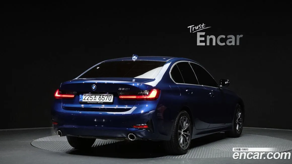 BMW 3-Series 2022 из KR, фото 4