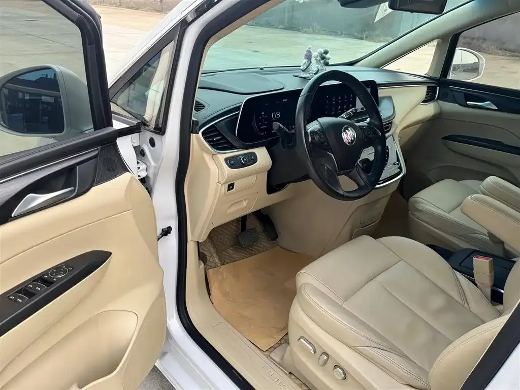 Buick GL8 2022 из CN, фото 10