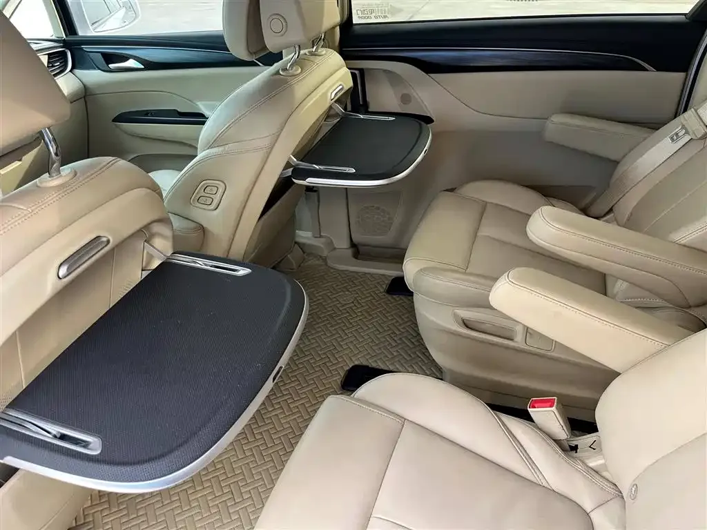 Buick GL8 2022 из CN, фото 6