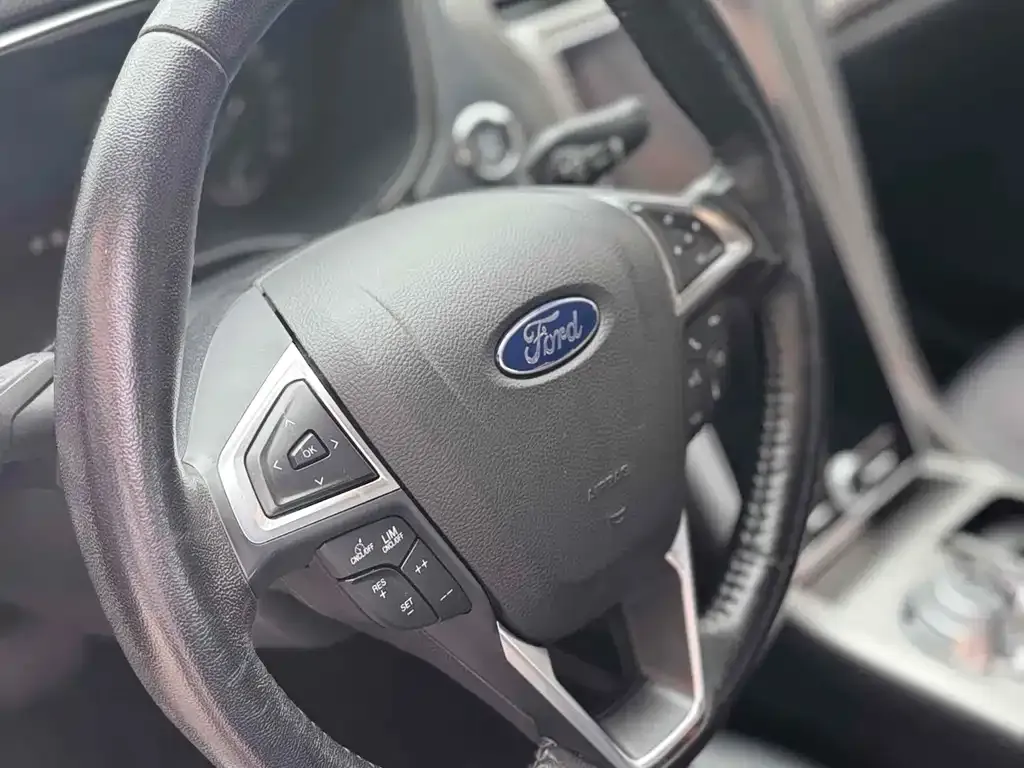 Ford Mondeo 2021 из CN, фото 8