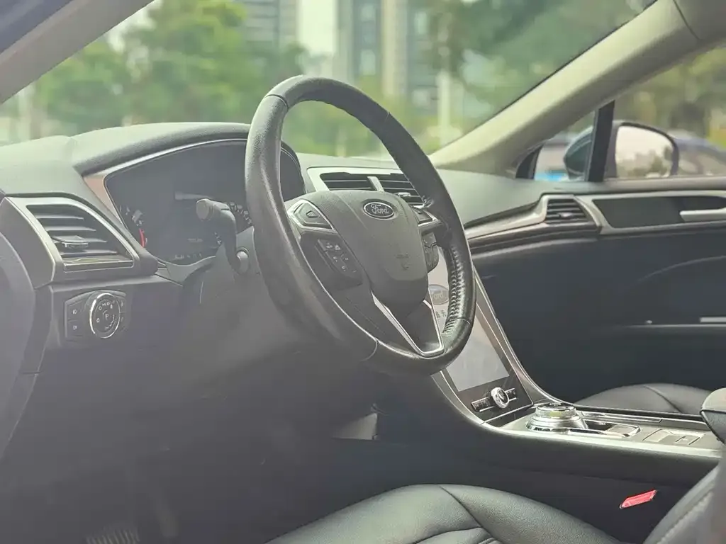 Ford Mondeo 2021 из CN, фото 6