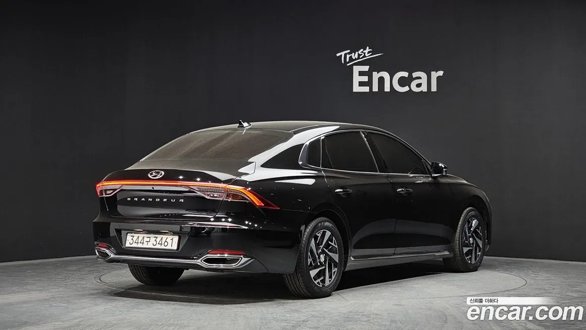 Hyundai Grandeur 2022 из KR, фото 3