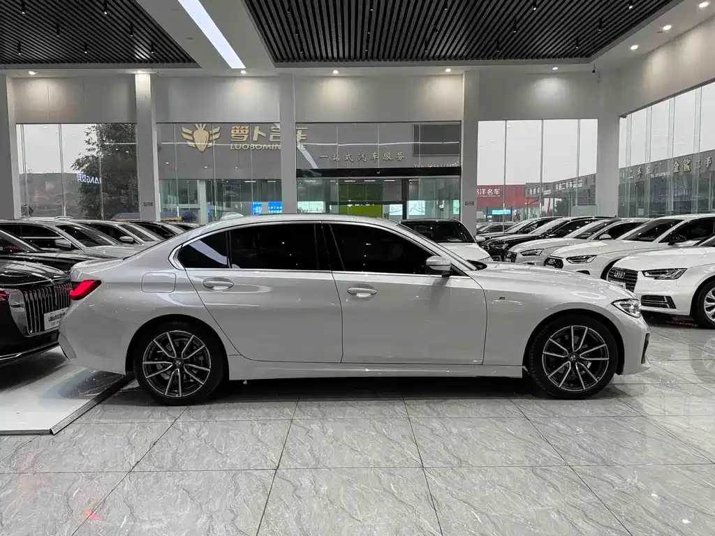 BMW 3 Series — фото 10