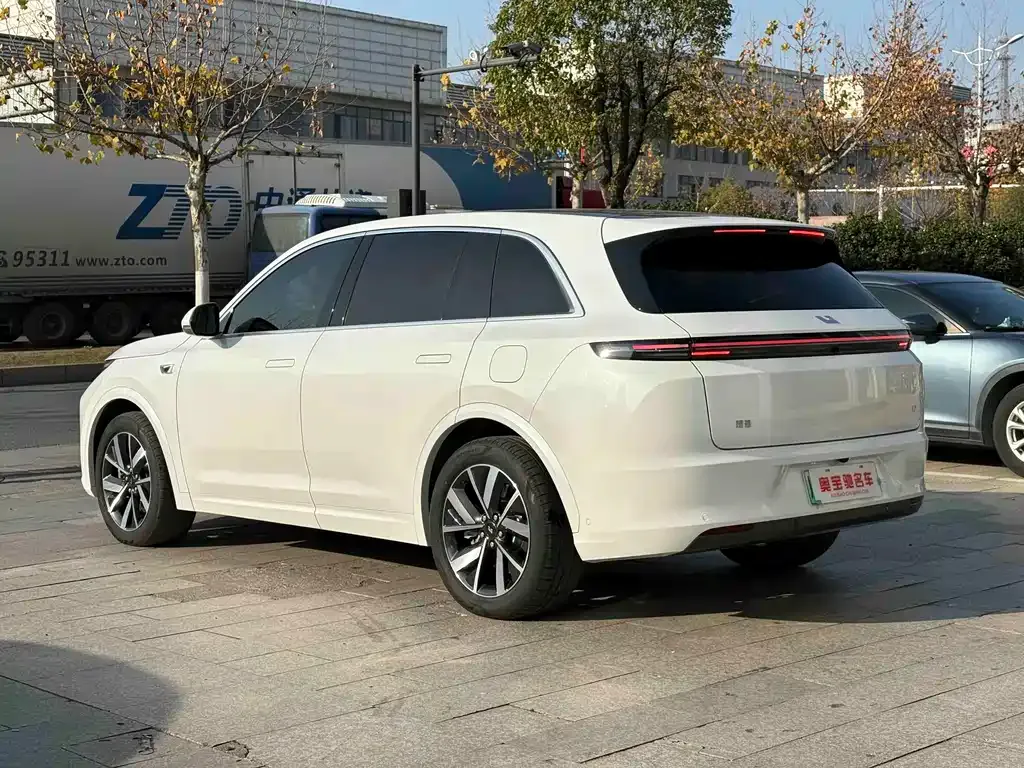 Li Auto L7 2023 из CN, фото 2