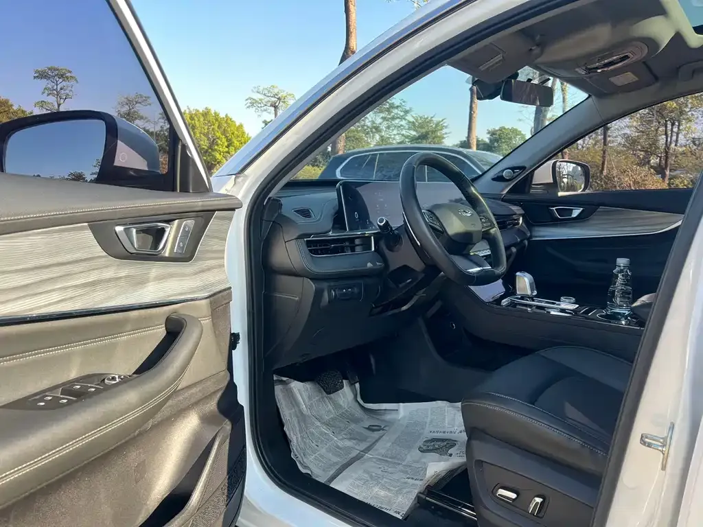Chery Tiggo 8 PLUS — фото 3