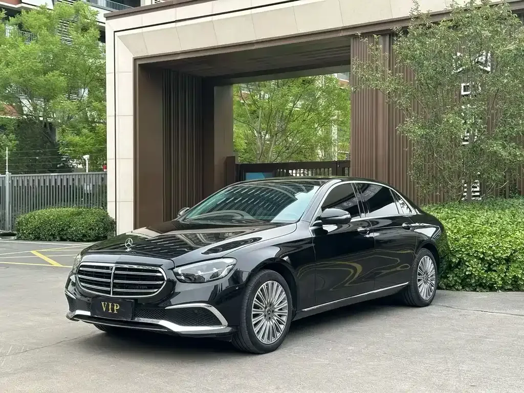 Mercedes-Benz E-Class 2022 из CN, фото 1