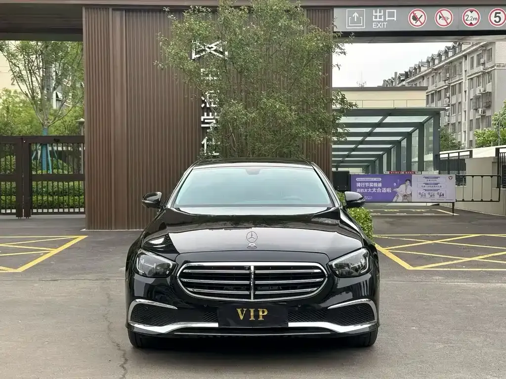 Mercedes-Benz E-Class 2022 из CN, фото 4
