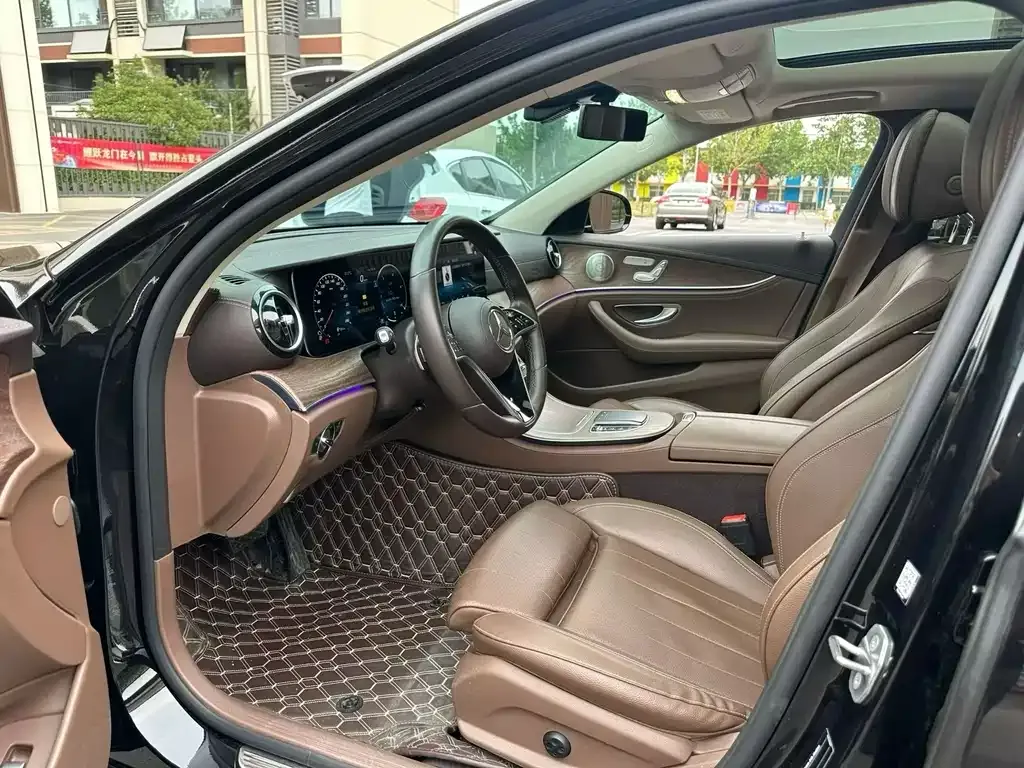 Mercedes-Benz E-Class 2022 из CN, фото 9