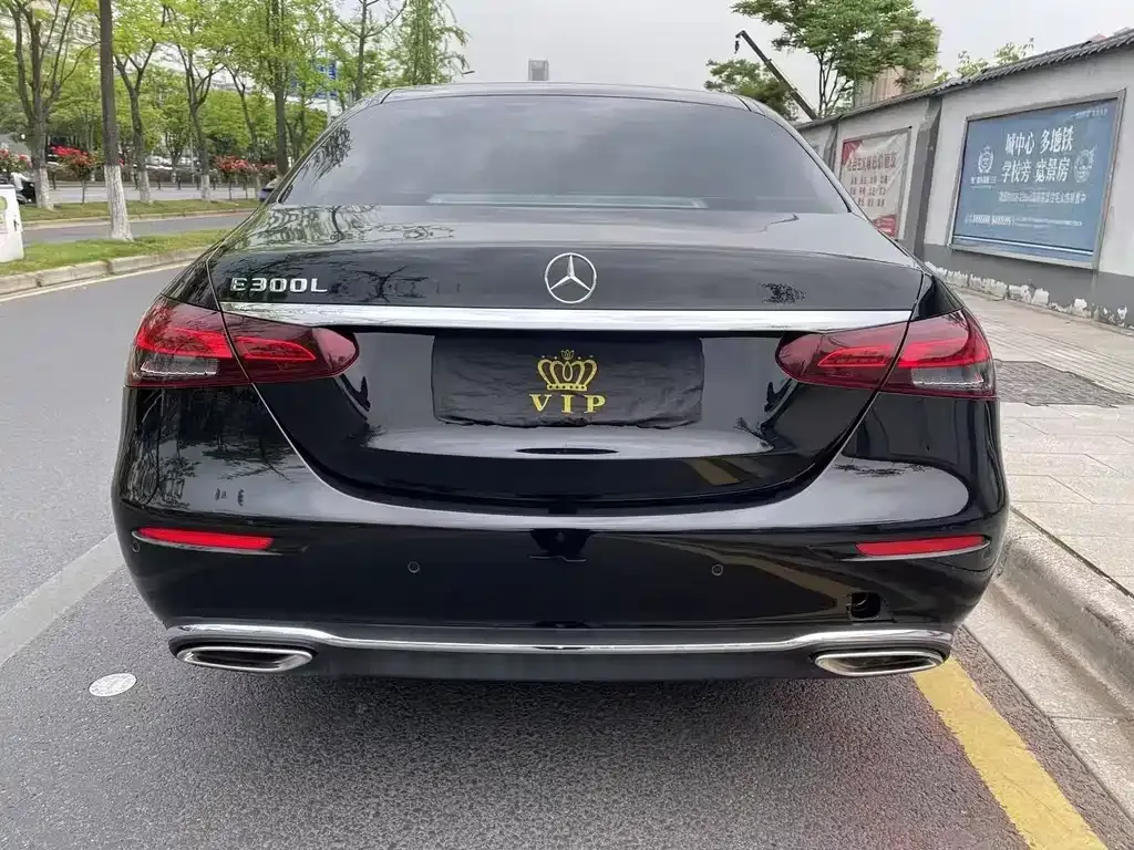 Mercedes-Benz E-Class 2022 из CN, фото 6