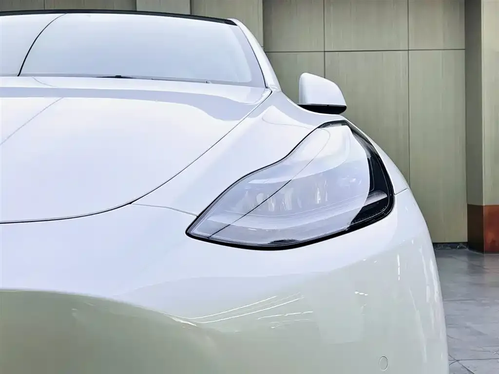 Tesla Model Y 2022 из CN, фото 2