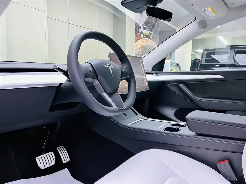Tesla Model Y 2022 из CN, фото 8