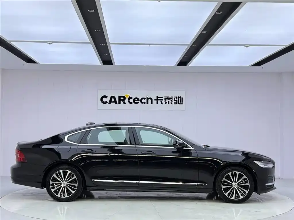 Volvo S90 — фото 10